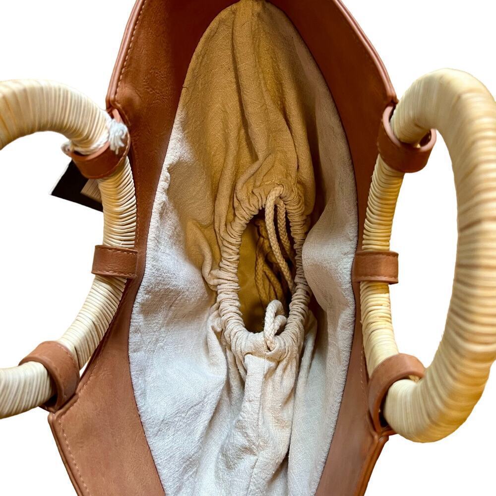 Universal Thread Tote Bag NWT - image 4